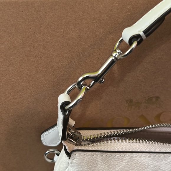 SALE Coach NWT Small Glacier White Wristlet Gift Set with Charms - Picture 4 of 9